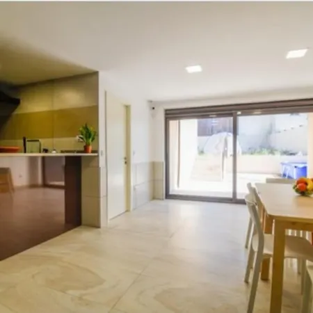 Guest house Thehouse Inporto Pedroucos (Porto)